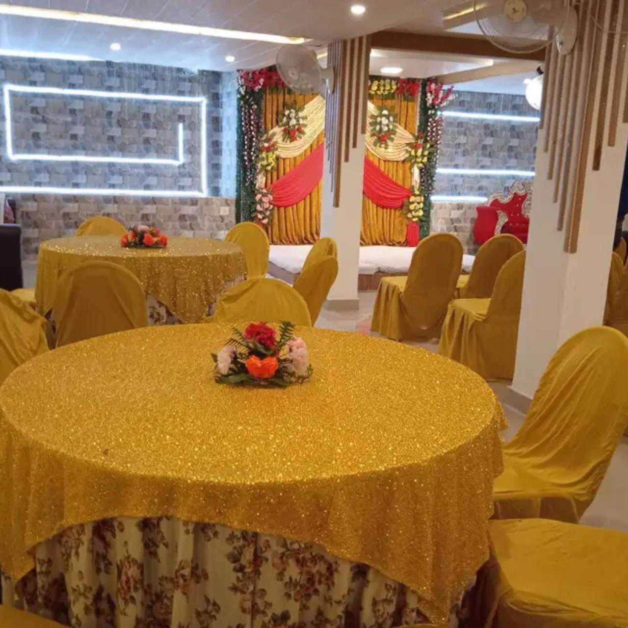 New Kumar Hotel & Banquet Lucknow Esterno foto